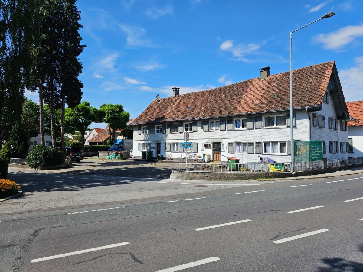 B76, Lauterach, Vorarlberg Apartments Exterior photo